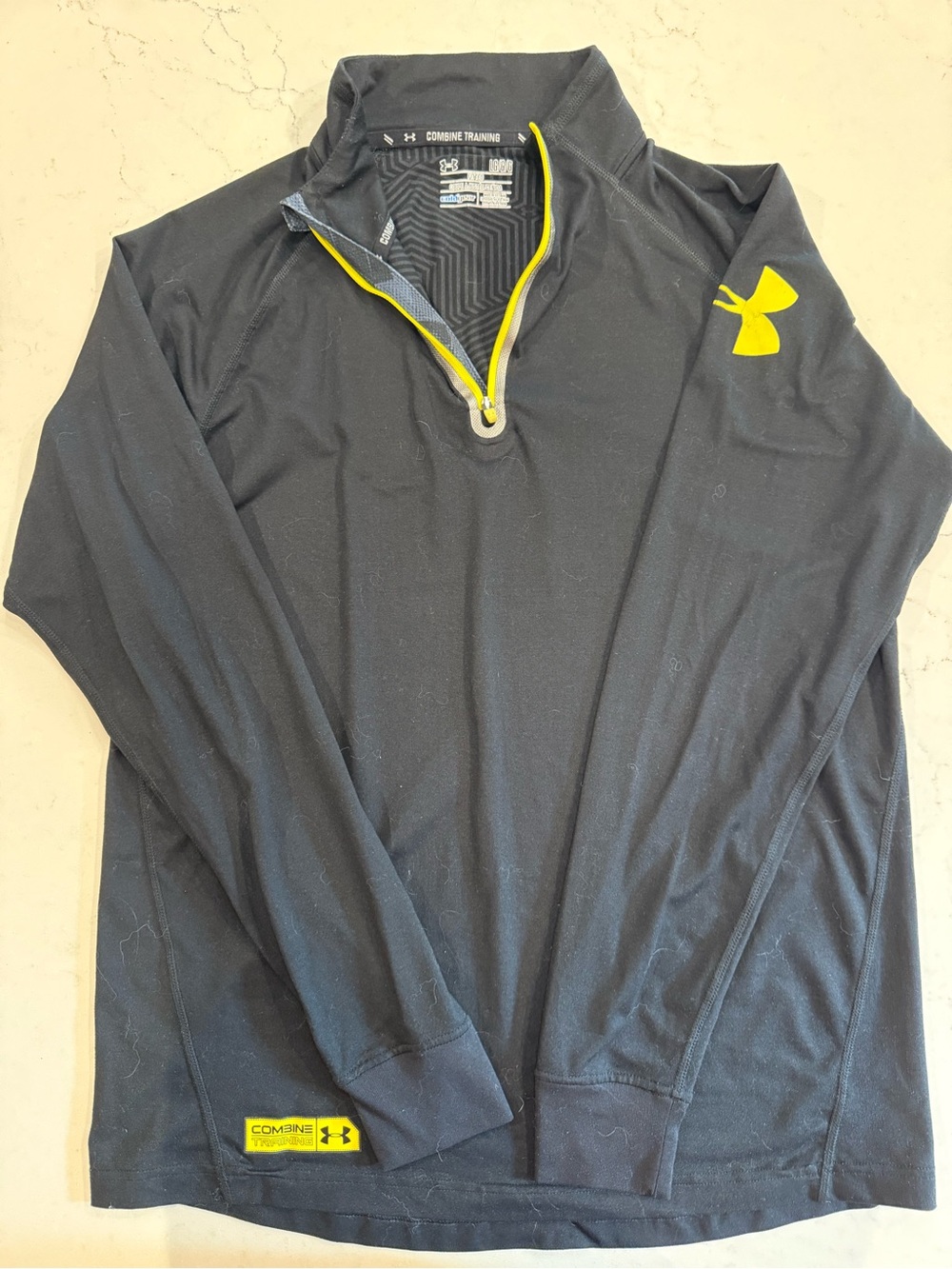 Under Armour Men’s Black 1/4 Zip Training Top with Yellow Accents Large